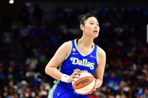 媒体人:李月汝接下来会在三人制女篮联赛和WCBA山西队两个队打球